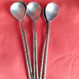 Stainless Steel Twisted Handle Serving Spoons - Silver